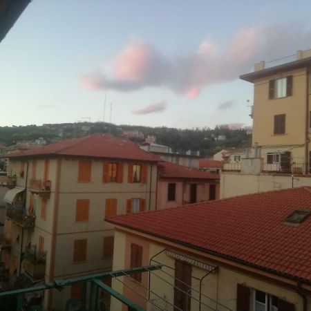 דירות לה ספציה La Casa Di Sara מראה חיצוני תמונה